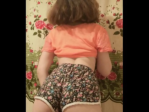 ❤️ Jeune fille sexy se déshabillant devant la caméra. ❤ Vidéo anal at fr.prendiporno.ru ﹏