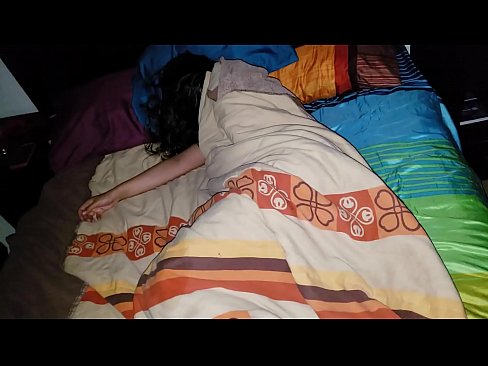 ❤️ Beau-fils réprimandant sa jeune belle-mère pendant qu'elle dort. ❤ Vidéo anal at fr.prendiporno.ru ﹏